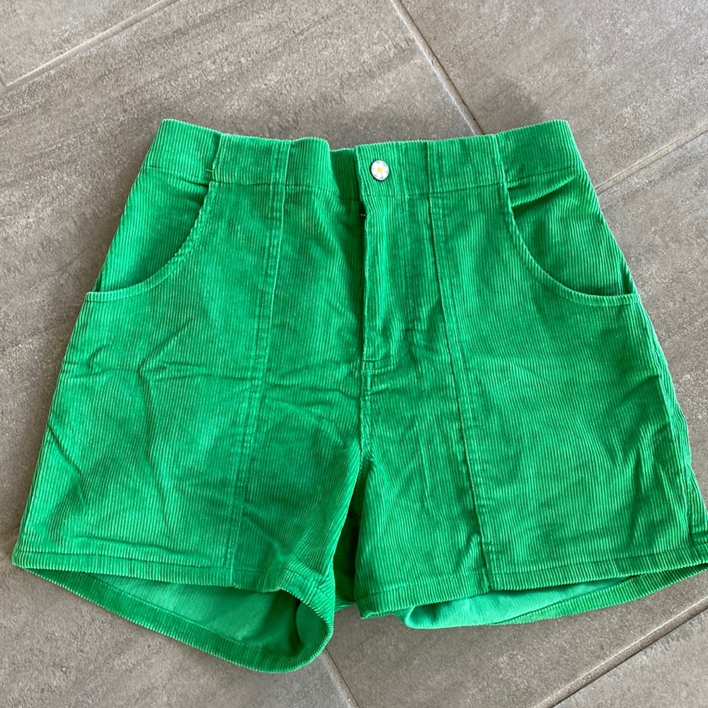 NWOT Teddy Fresh corduroy shorts size small